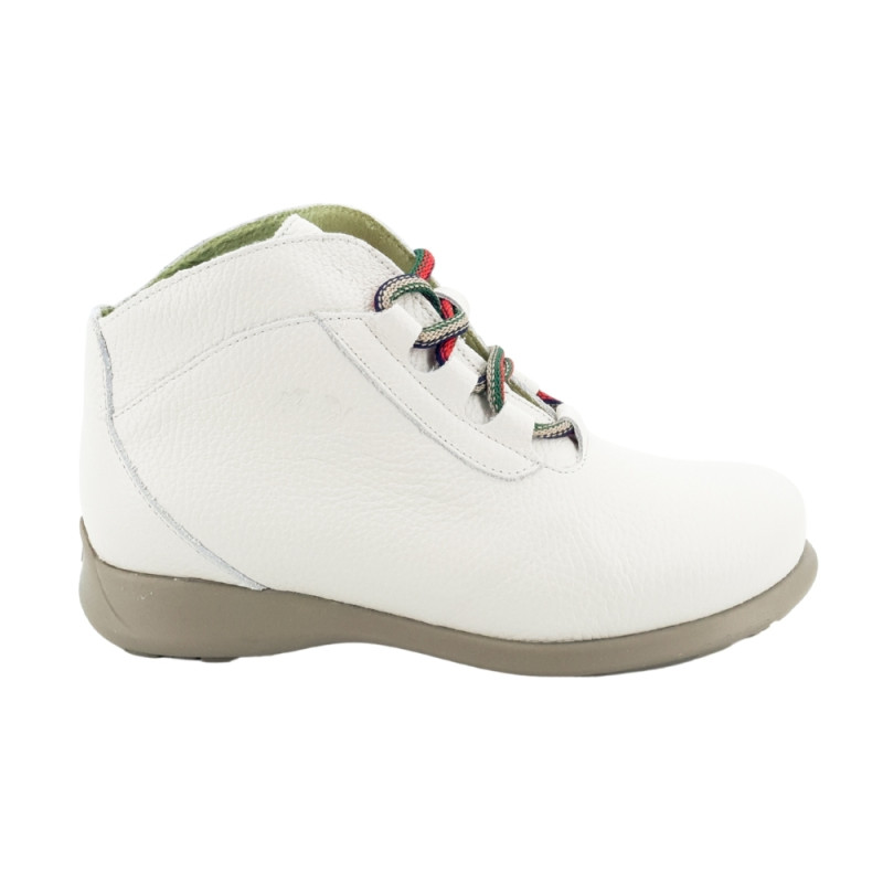 Botines JOSE SAENZ planos para mujer