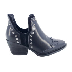 Botas CHIKA 10 estilo...