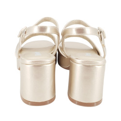 Sandalias REFRESH de plataforma para mujer