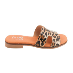 Sandalias ARPE planas leopardo mujer